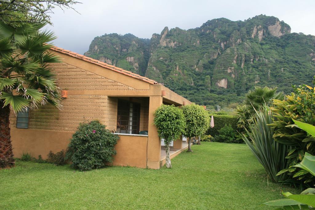 טפוזטלן Madre Tierra B&B מראה חיצוני תמונה
